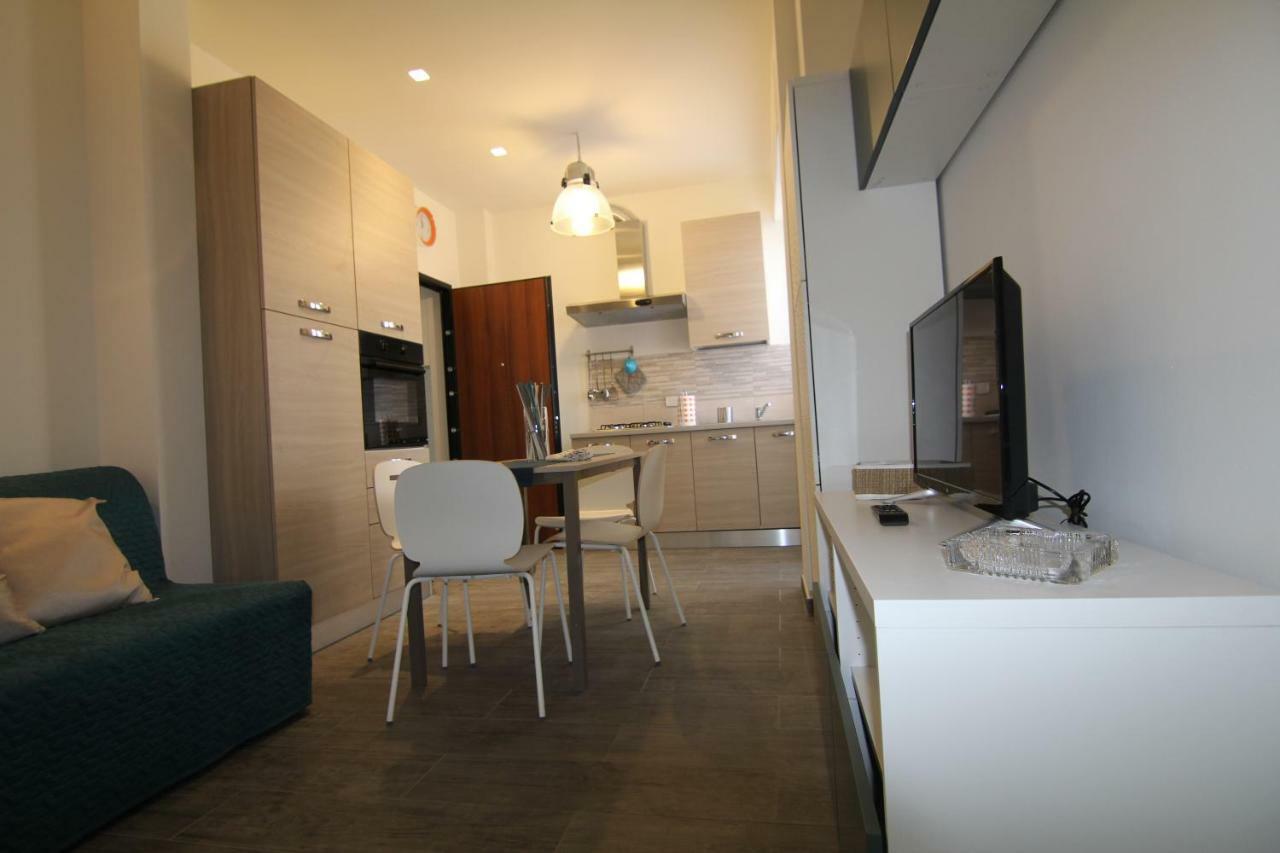 Appartamento Zona Torregalli_Nuvola Rossa Florencia Exterior foto
