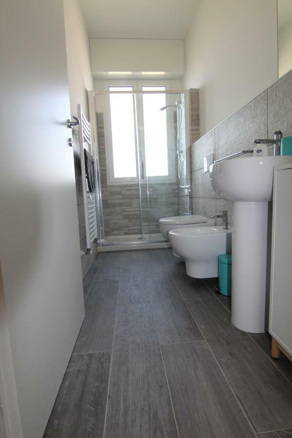 Appartamento Zona Torregalli_Nuvola Rossa Florencia Exterior foto